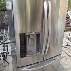 Refrigerator Turns On Doesn't Cool