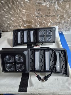 Toyota Tundra 2025+ Daylight +Turn signal LED light