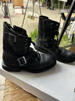 Harley Davidson Boots. Men's size 8 .  Worn 