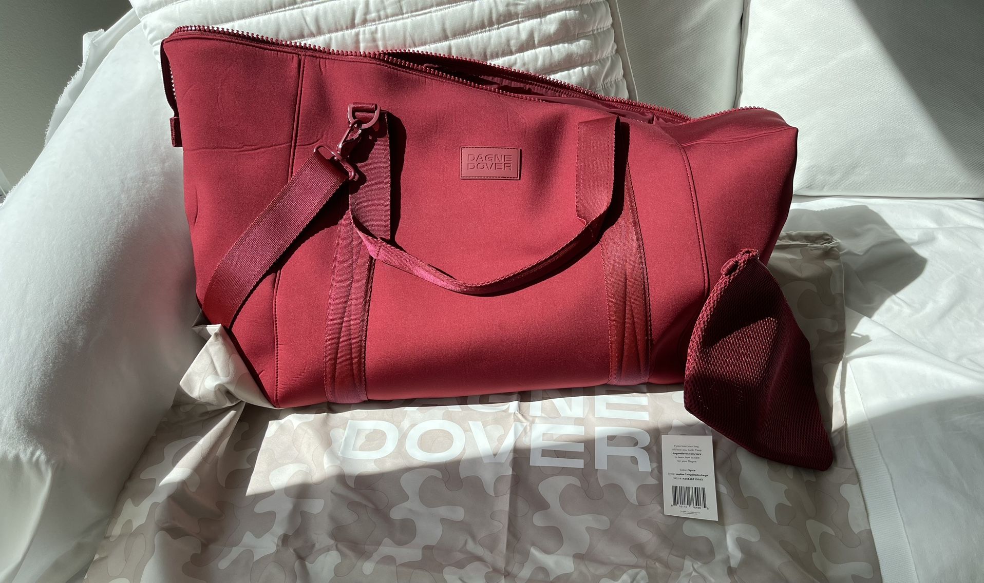 ExtraLarge Dagne Dover Landon carryall (retails 270)