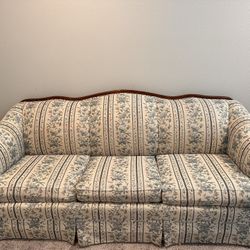 Broyhill Furniture Floral Sofa