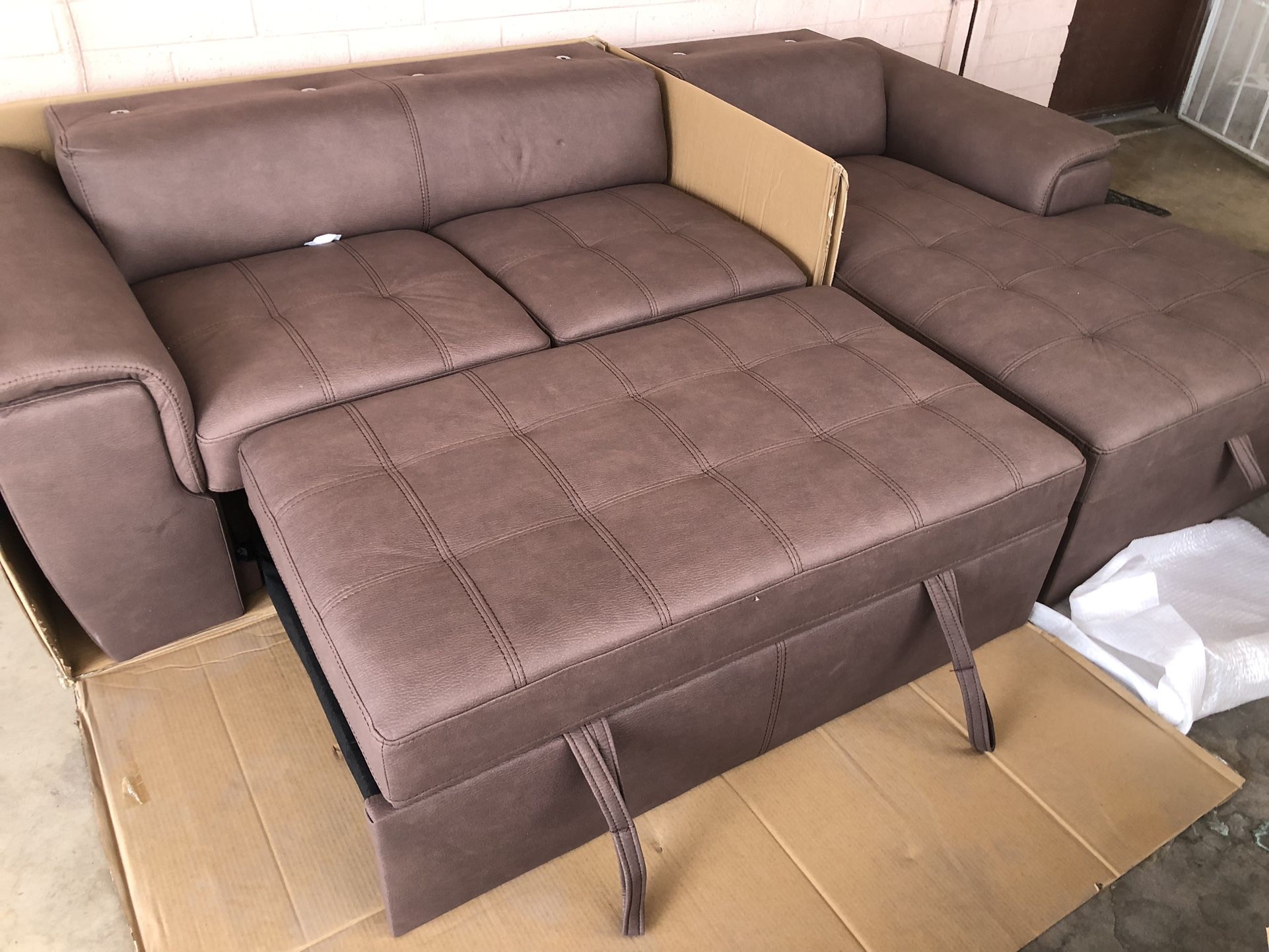 Sectional Sleeper Sofa Couch with Pull Out Bed and Storage Chais, Convertible