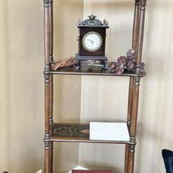 Elegant Antique Wooden Bookshelf – Vintage Charm & Functionality