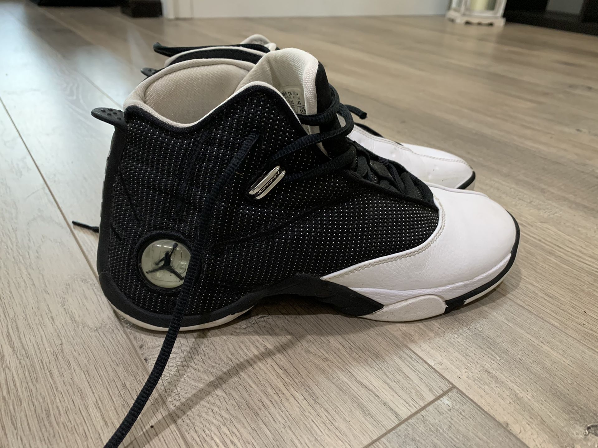 Jordan 12.5 size 6.5Y