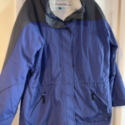 Ladies Xl Columbia Snow Jacket With Inner Fleece 