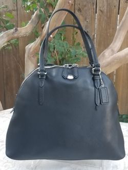 Coach black crossgrain leather doomed handbag