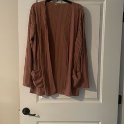 Size L Sweater 
