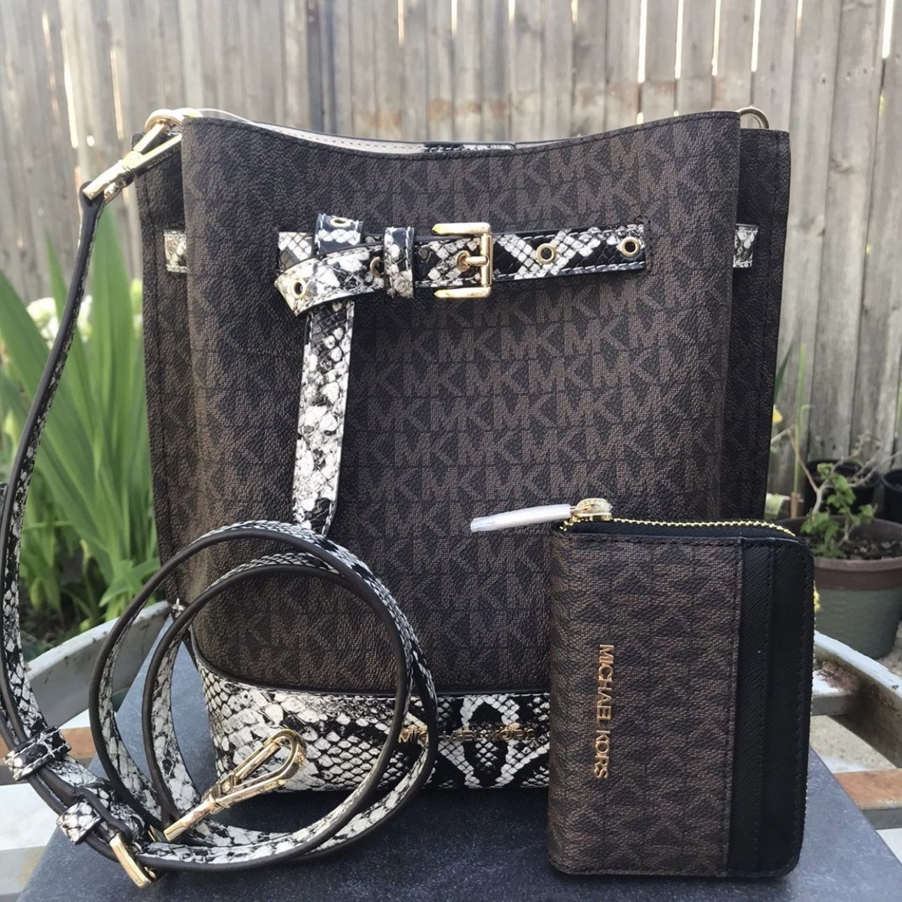 Michael Kors Purse And Wallet 