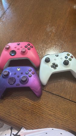 Xbox Controllers