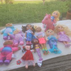 10 Dolls 1 Horse In Good Shape Ready For Girls 