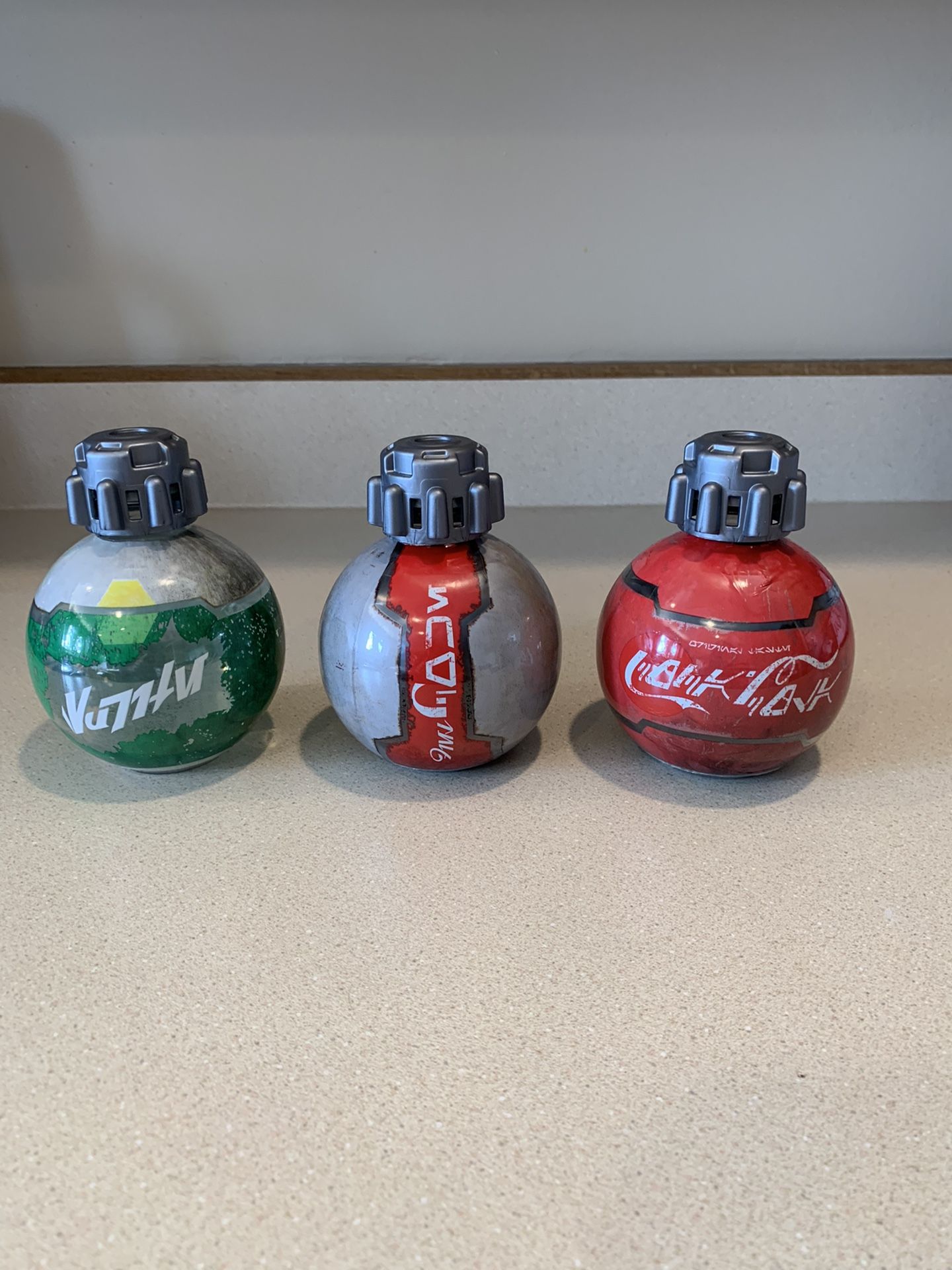 New Disney Star Wars Collector Coke Set