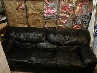 Free black leather Queen Hide-A-Bed