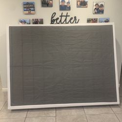Brand New Amazon Queen 9” Box Spring . It Was Too Big For Me So I’m Selling It . $80