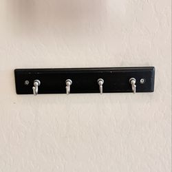 Wall Key Holder Rack (Black w/ Hooks)
