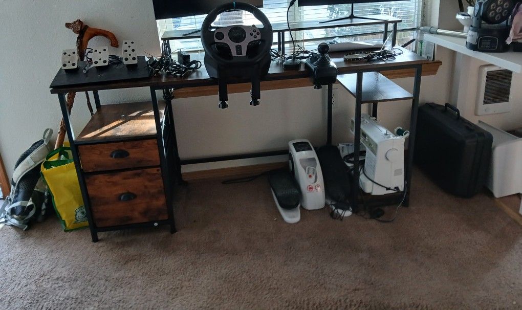 Gaming And Comp Desk