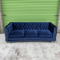 *Free Delivery* Modern Tufted Velvet Couch Sofa