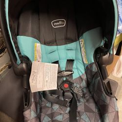 Evenflo Carseat
