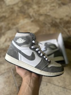 Washed Black Jordan 1