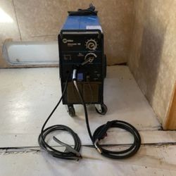 Millermatic 185  Mig Welding Machine 