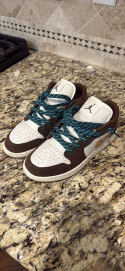 Nike Jordan’s Size 5Y