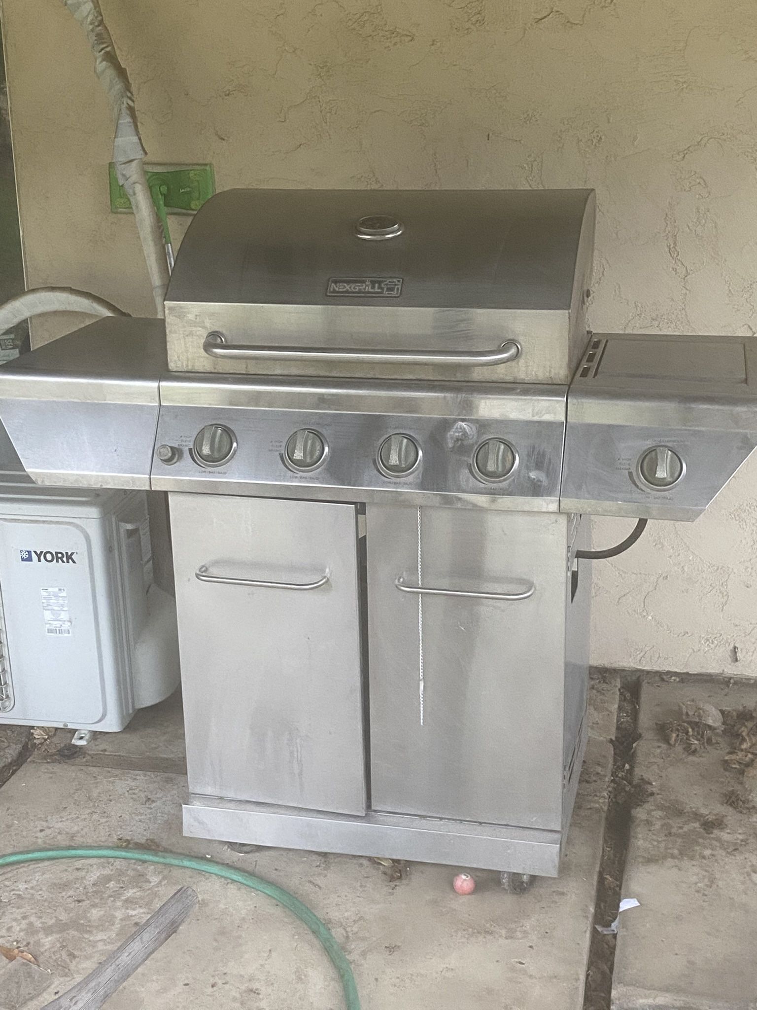 Nexgrill Bar B Que