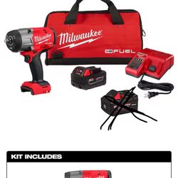 Milwaukee M18 FUEL 18V Lithium-Ion Brushless Cordless 1/2 in. Impact Wrench w/Friction Ring Kit w/One 5.0 Ah Battery and Bag