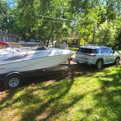 Tahoe T18 Boat