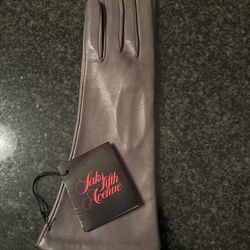 Vintage Never Worn Leather Saks Fifth Avenue Gloves