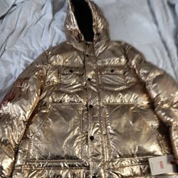 GOLD LEVI BANDANA PUFFER
