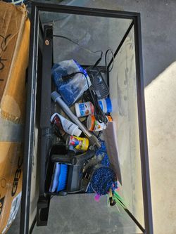 5 gallon Fish Tank & Supplies