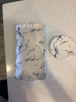 Black & White Marble-Pattern Ceramic Vanity Tray Set (2 Pieces)