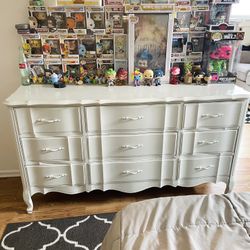 Vintage White French Provincial Bedroom Dresser 