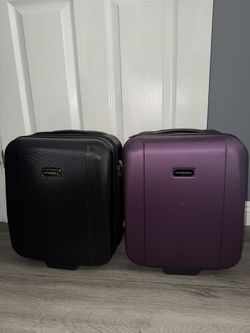 2 Carry On Suitcase