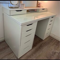 Alex Drawer and Desk Vanity