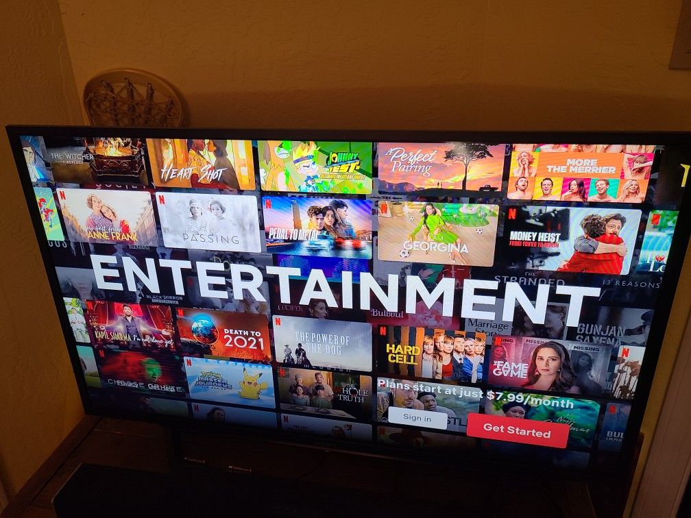 Sony Bravia 40" Full HD Smart TV w/remote, wifi, Netflix, etc.