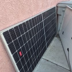2 solar panels