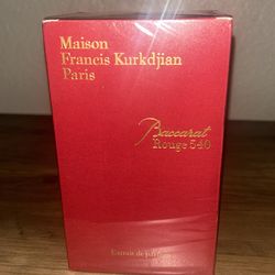 Baccarat rouge 540 colange