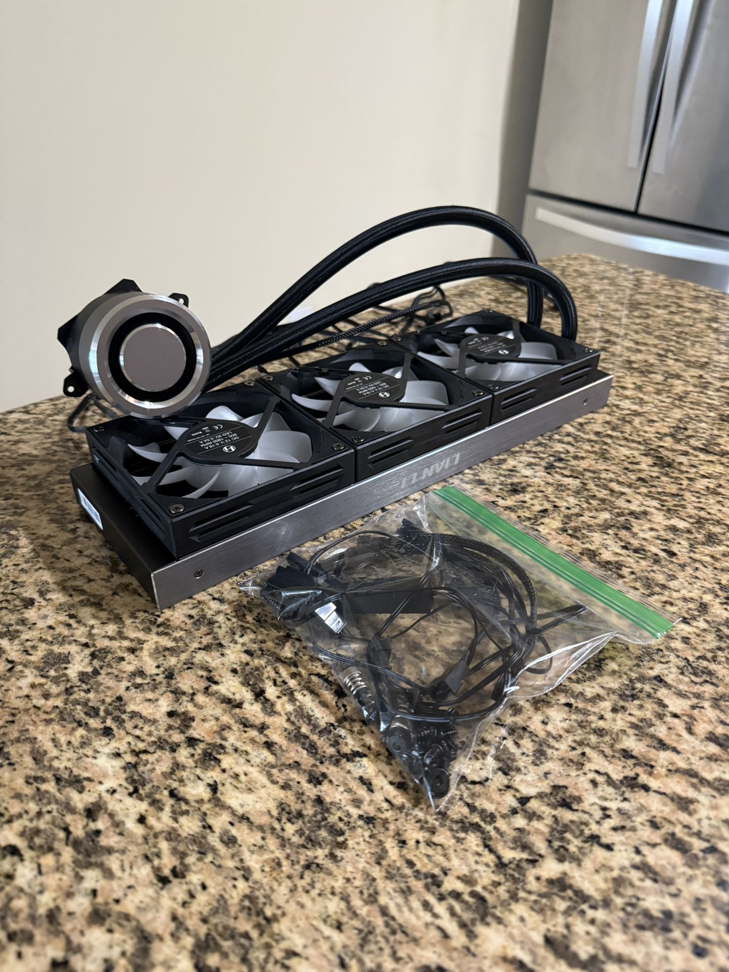 Lian Li 360 mm AIO ( Includes All Parts To Mount To AM4 Socket) 