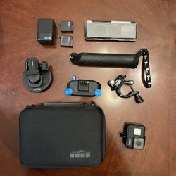 GoPro 7 Black Bundle 