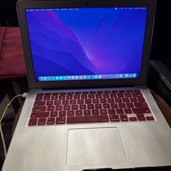 Apple MacBook Air 13.3" - Intel Core i5 with 8GB Memory - 128GB SSD (2017) - Silver