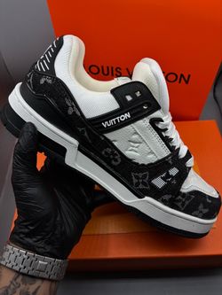 Louis Vuitton Trainer Sneakers Black White Monogram