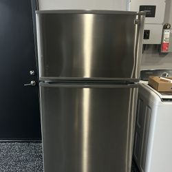 Refrigerator Kenmore