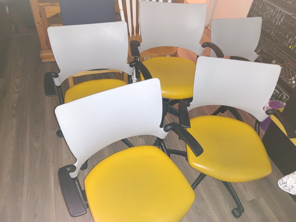 Office Chairs (Used)