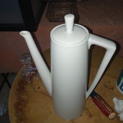 Porcelain Tea Pot New