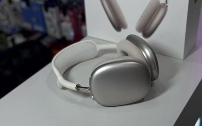Apple AirPods Pro Max Bluetooth Headphones