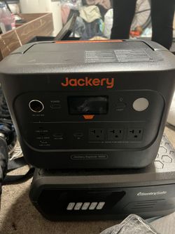 Jackery 1000 Watt Power Bank