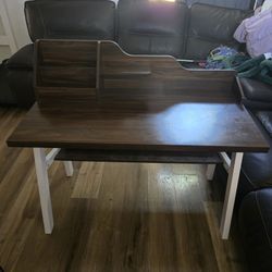 Free Desk 