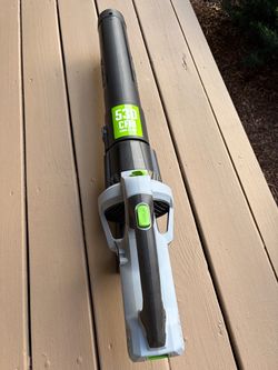 EGO Power 530 CFM Cordless Battery handheld leaf blower.
