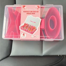 New On The Go Snack Box