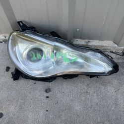 2013-2016 Scion Fr-s Headlight Oem